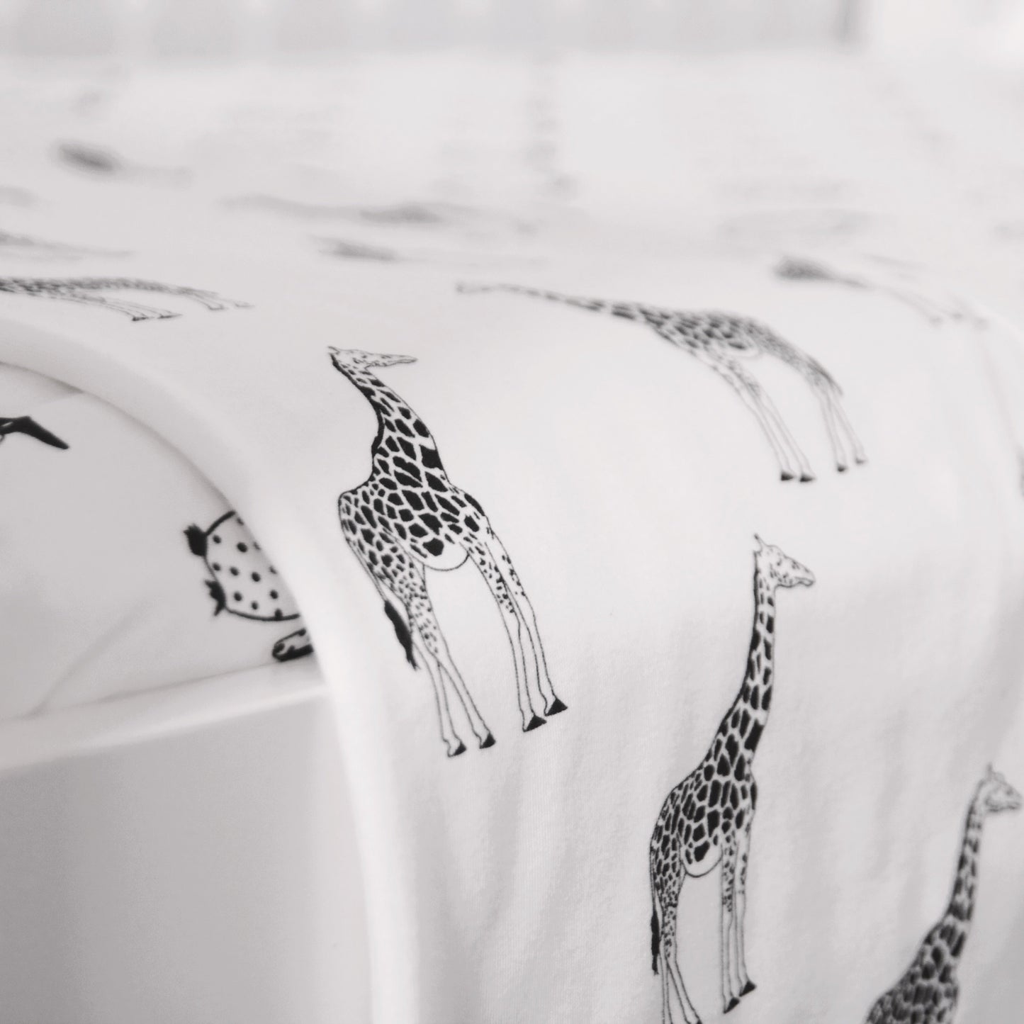 Giraffe pram Blanket - Fred & Noah