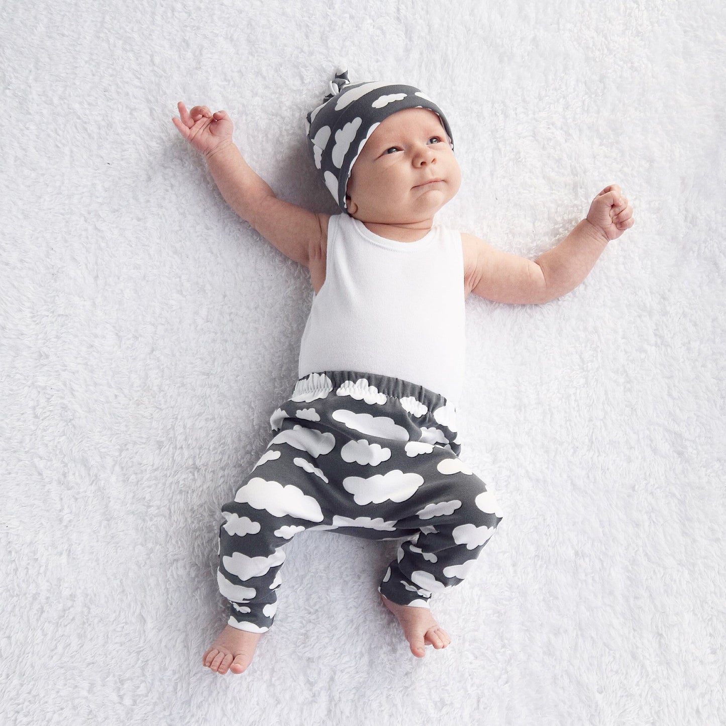 Grey Cloud Print Baby Leggings - Fred & Noah